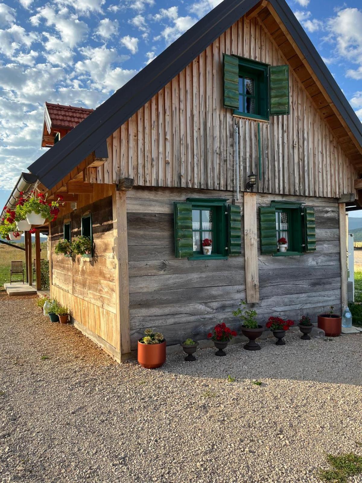 Wooden House Ante Self Check - In And Check - Out Otočac Exterior foto